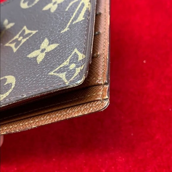 Authentic Louis Vuitton Marco Bifold Wallet - Picture 11 of 15